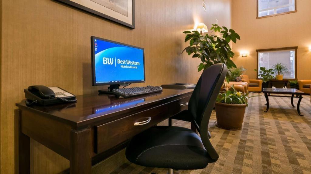 טרי הילס Best Western Diamond Inn מראה חיצוני תמונה